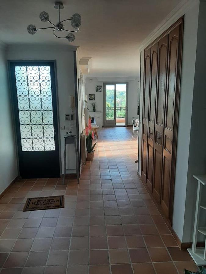 Maison Confort Et Repos Crecy-la-Chapelle Ngoại thất bức ảnh
